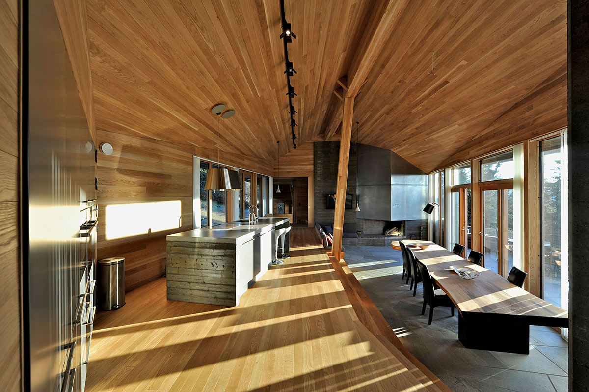 Kitchen, Dining, Living Space, Ski Home in Kvitfjell, Norway: Twisted Cabin