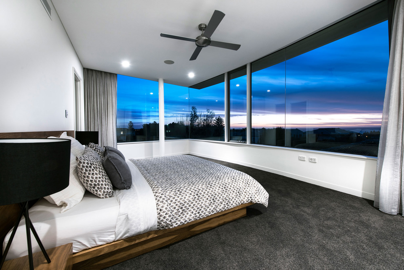 beach bedroom master modern glass perth residence city luxury walls australia minimalist resort australian features expansive room cantilevered pool views