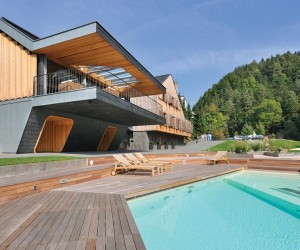 Villa “On the deck into life”, Slovenia by Superform