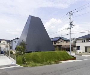House in Saijo, Japan by Suppose Design Office