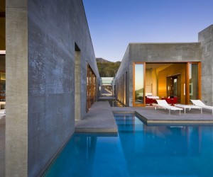 Contemporary Concrete House in Montecito, California