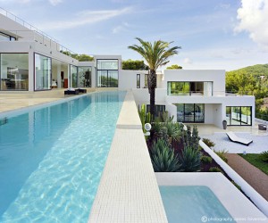 Rustic and Modern Design Elements: Exceptional Villa in Ibiza