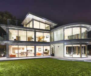 Outstanding Modern Family Home in Dorset, England