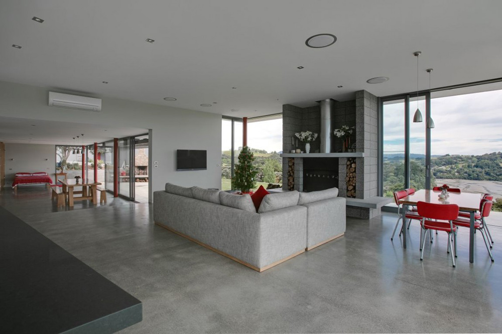 Living Space & Contemporary Fireplace, Bourke House, New Zealand by Pacific Environments Architects