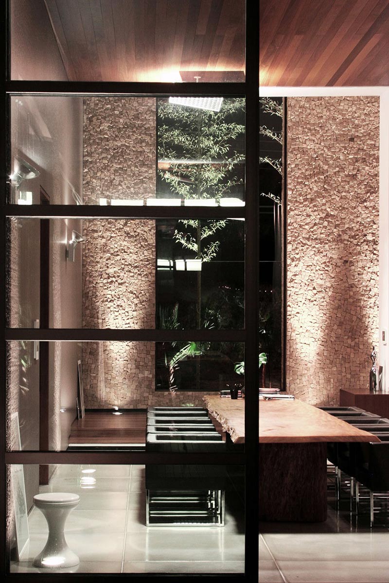 Dining Room, FF House, Brazil by Studio Guilherme Torres