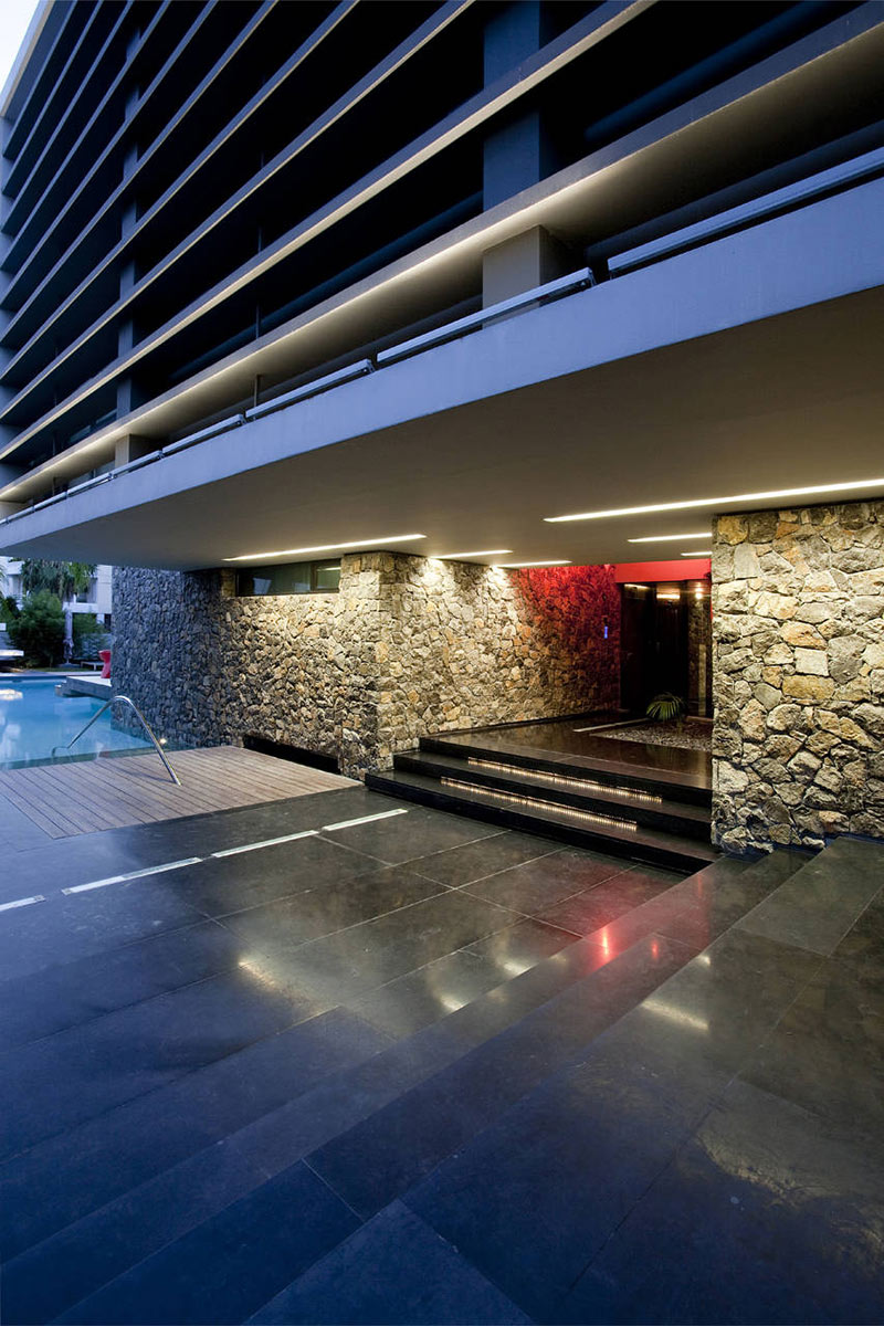 Entrance, H2 Residence, Athens by 314 Architecture Studio