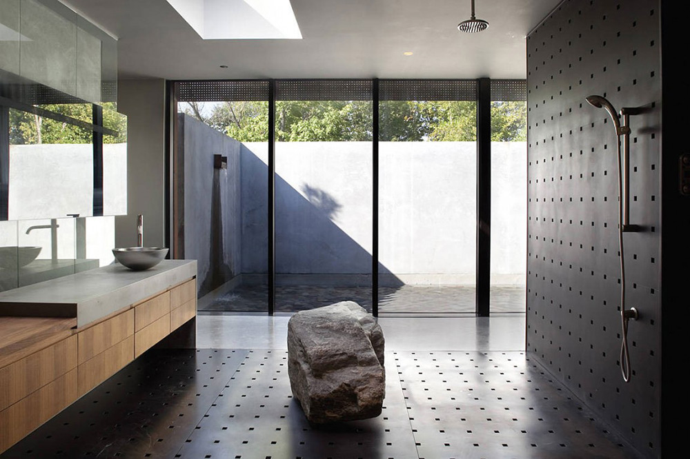 Bathroom, Heavy Metal Residence, Missouri by Hufft Projects