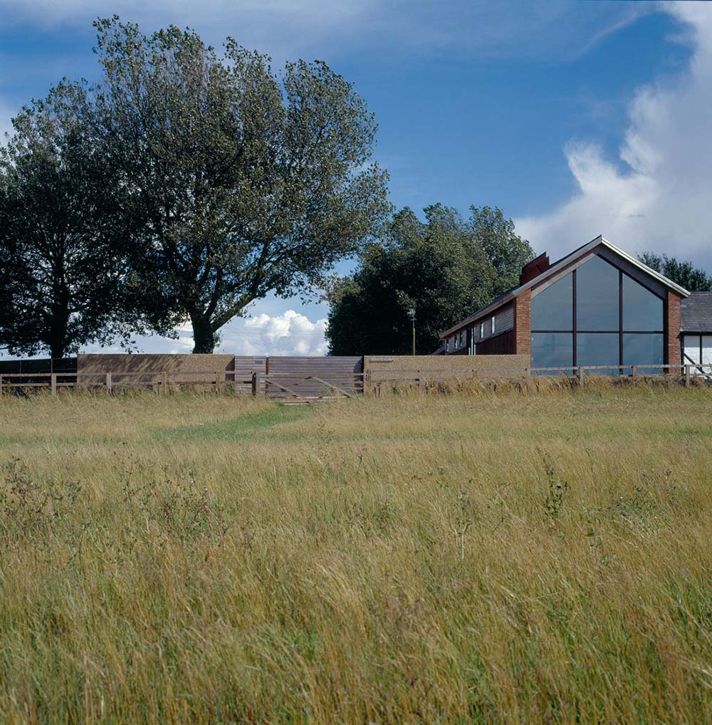 The Long Barn by Nicolas Tye Architects