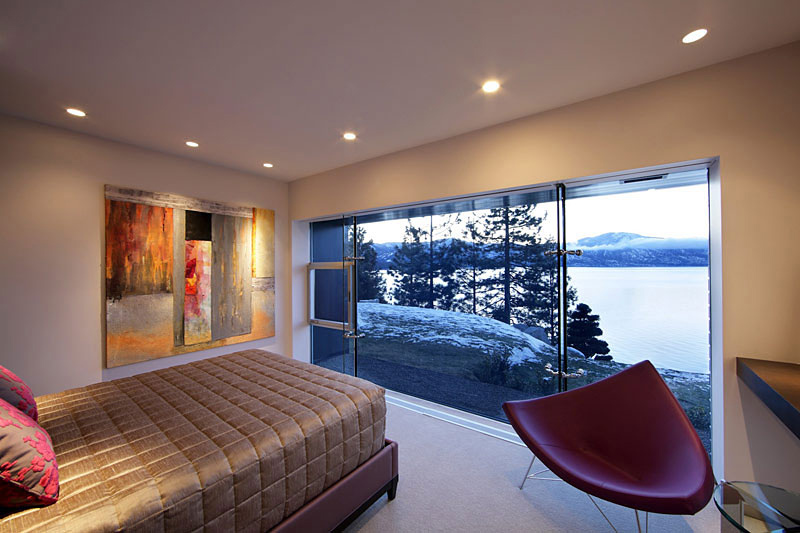 Bedroom, Lake House, Lake Tahoe by Mark Dziewulski Architect