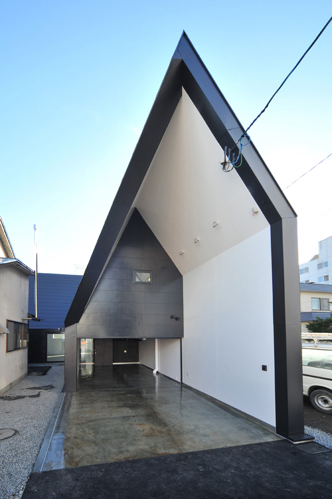 ASH House, Japan by IRA