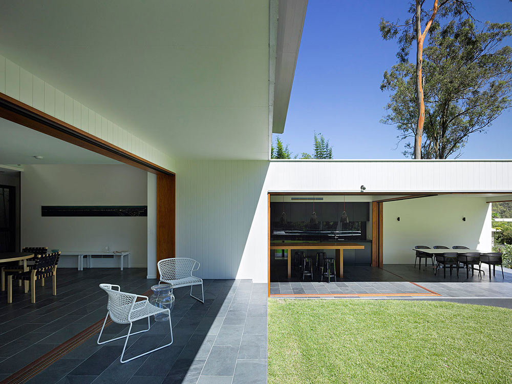 Open Living, Fig Tree Pocket House 2, Brisbane, Australia by Shane Plazibat Architects
