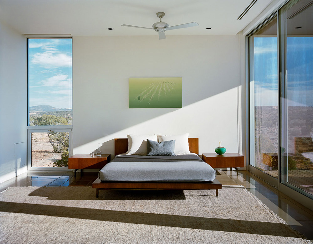 Bedroom, Hidden Valley House, Utah by Marmol Radziner