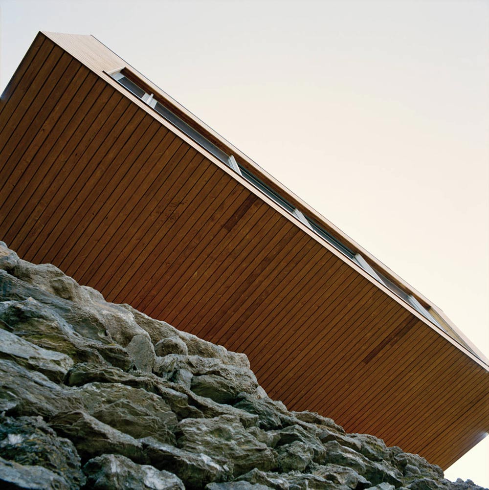 Cantilevered Design, Northface House, Norway by Element Arkitekter AS