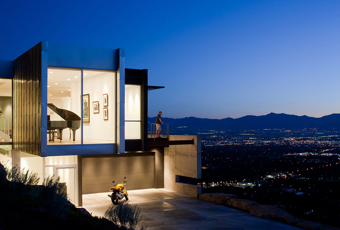 Evening Lights, H-House, Salt Lake City by Axis Architects