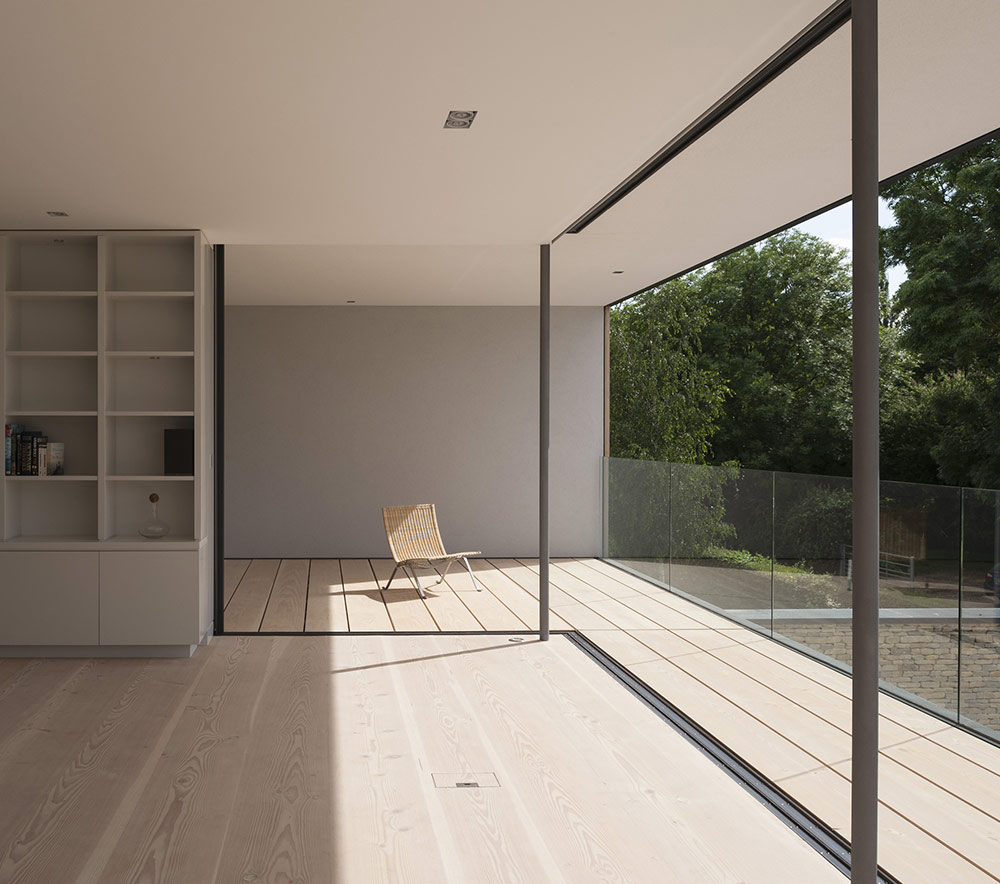 Living Room, Balcony, Hurst House, Buckinghamshire by John Pardey Architects + Strom Architects