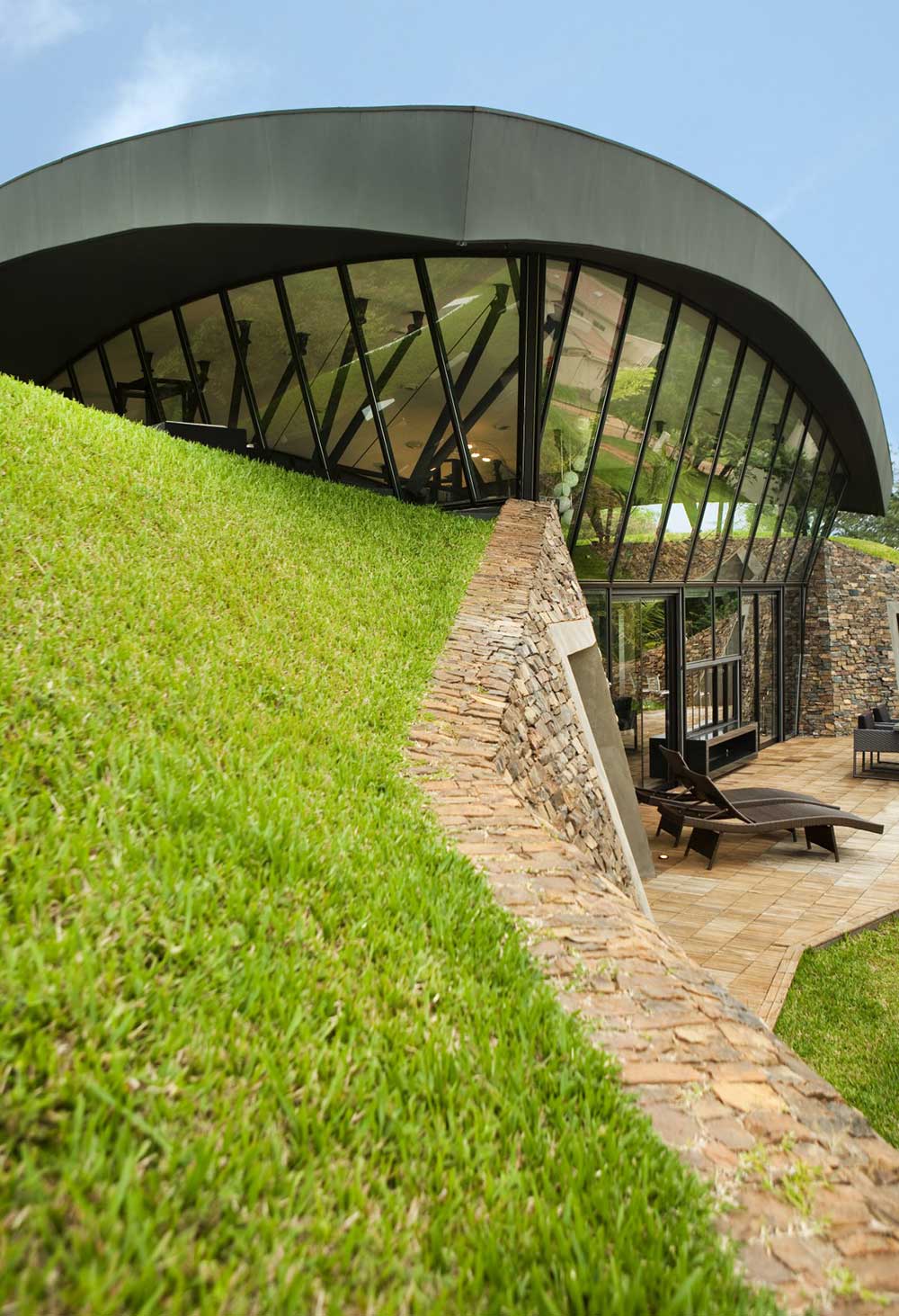 Two Homes in Luque, Paraguay, by Bauen