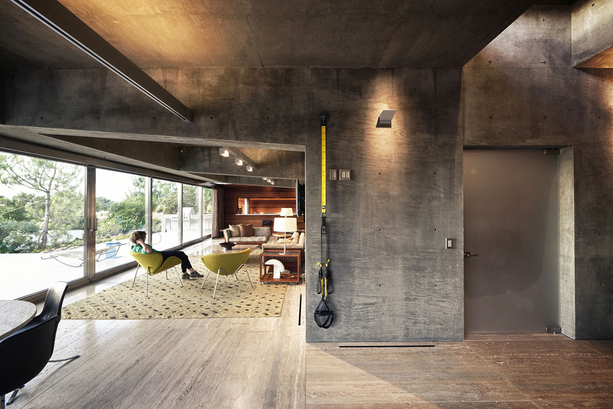 Living Space, Concrete Walls, Extraordinary Contemporary Home in