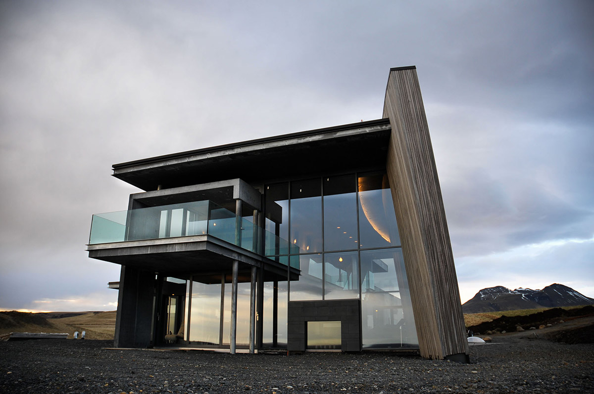 Vacation Home in Iceland Inspired by Nature
