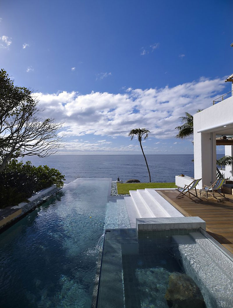 Infinity Pool, Terrace Views, Beautiful Waterfront Home in Coogee, Australia