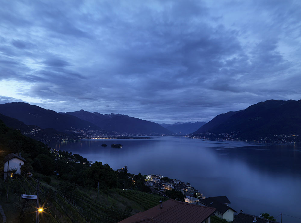 Lake View, Modern Home Overlooking Lake Maggiore, Switzerland