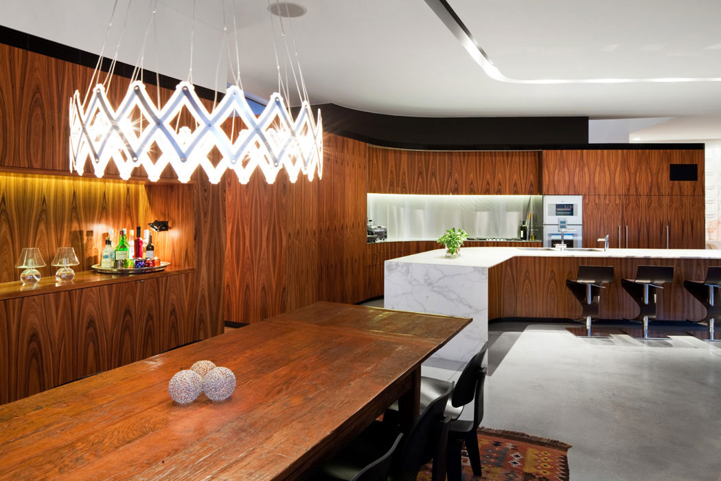 Dining Table, River House in Sydney, Australia