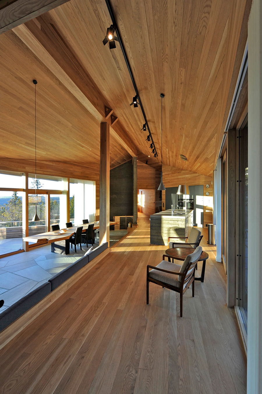 Open Plan Living, Ski Home in Kvitfjell, Norway: Twisted Cabin
