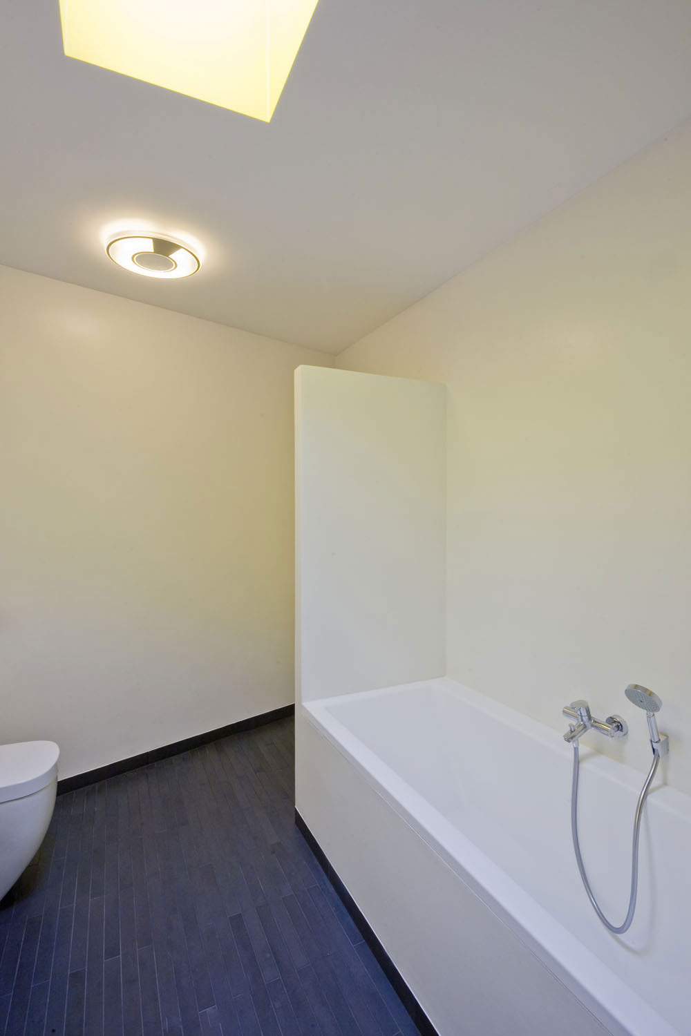 Bathroom, Stripe House Leiden, The Netherlands