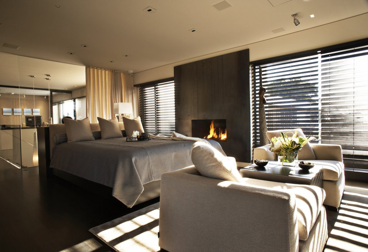 Bedroom, Blinds, Loft with Spectacular Views in Corona del Mar, California