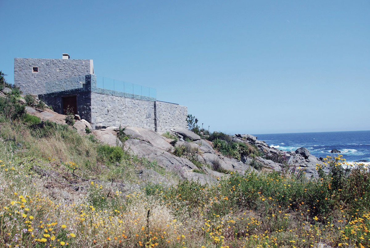 Cliffside, Oceanfront Holiday Houses in Punta Pite, Chile