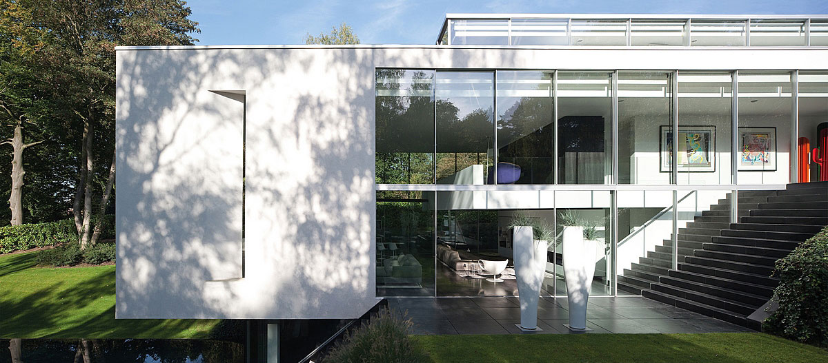 Terrace, Sophisticated Glass Home in Belgium