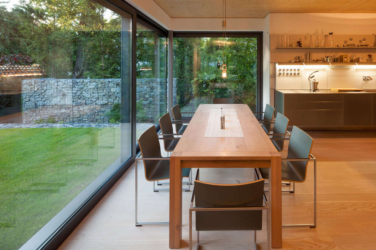 Dining Table, Kitchen, Contemporary Home in Berlin, Germany