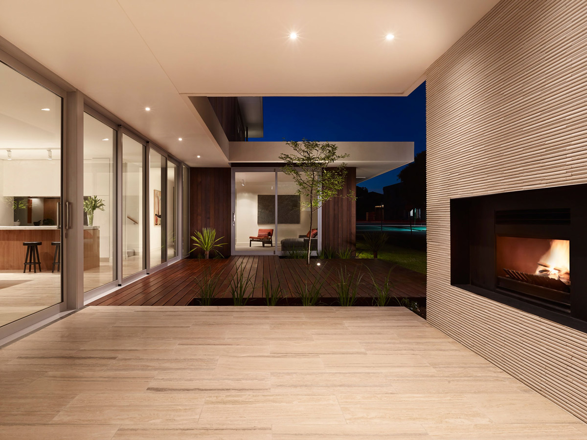 Outdoor Fireplace, Living Space, California House in Brighton, Australia