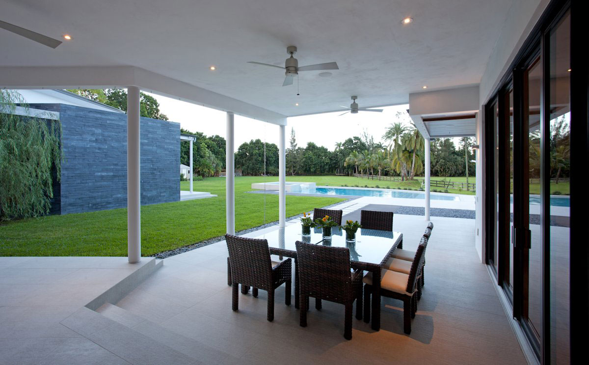 Outdoor Dining, Terrace, Modern Retreat in Davie, Florida