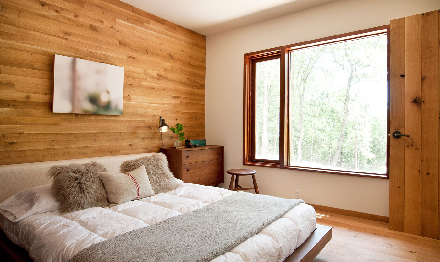 Bedroom, Wood and Glass House in Kerhonkson